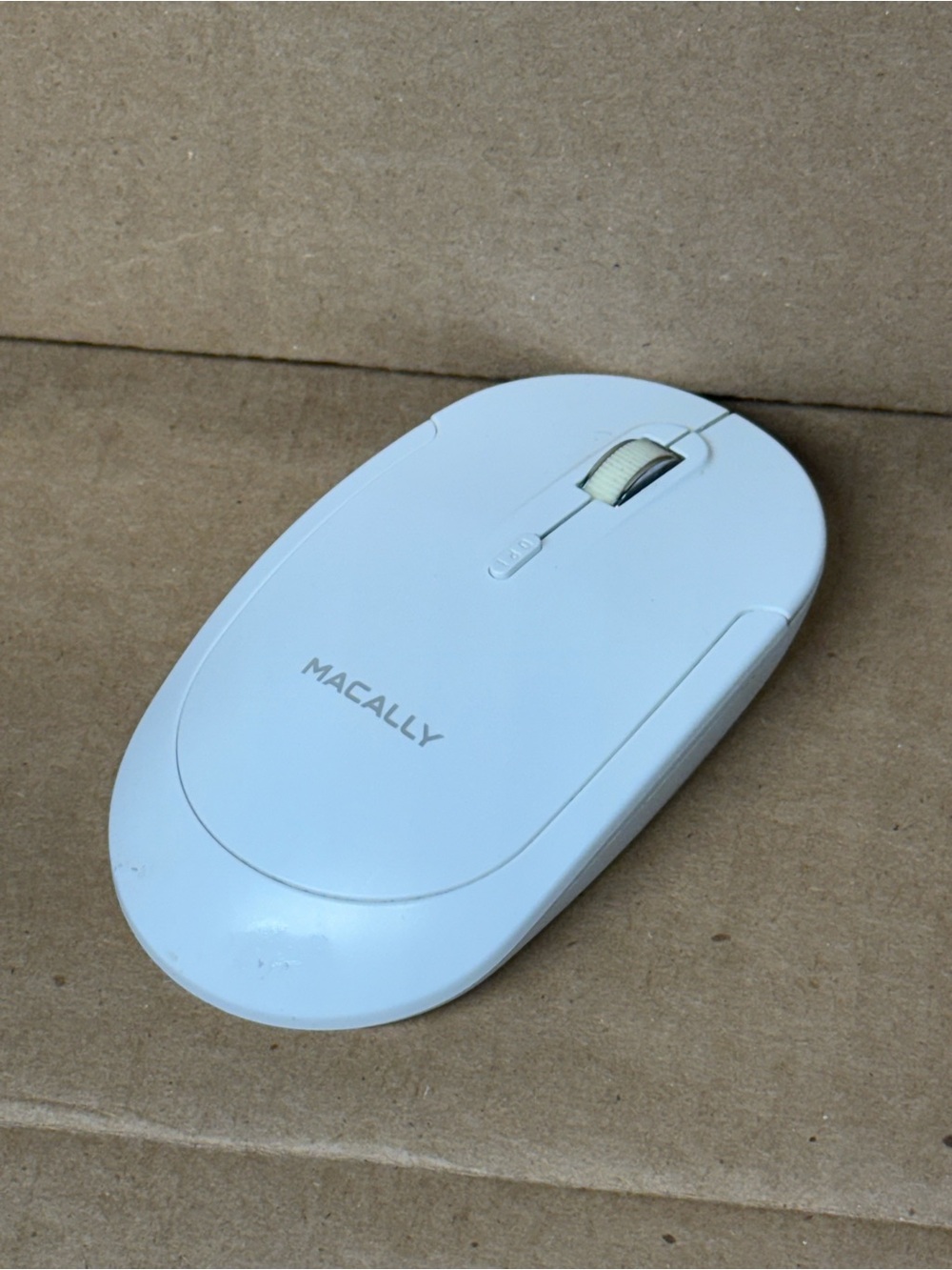 Macally Wireless Bluetooth Laser Mouse